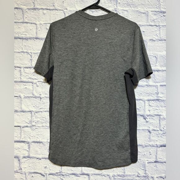 Lululemon Mens Short sleeve pocket - Picture 8 of 8